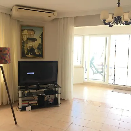 Nocleg ze śniadaniem Comfortable Room In Amazing Terrace Flat *